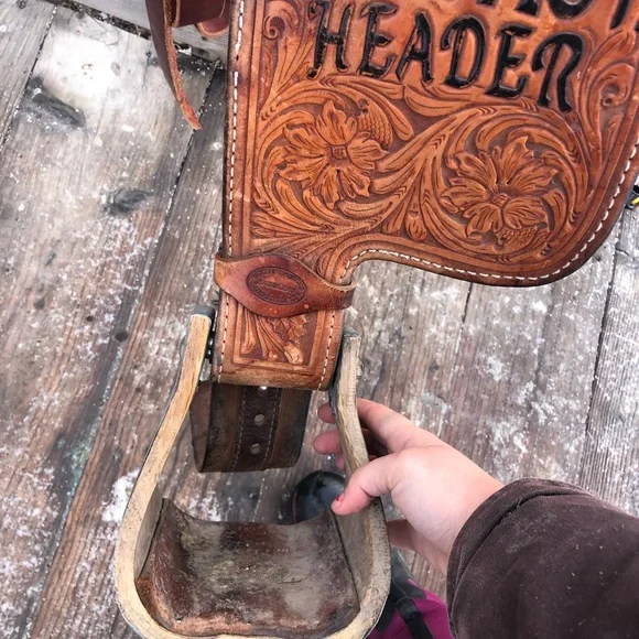 Scott Thomas Team Roping Saddle - Picture 14 of 16